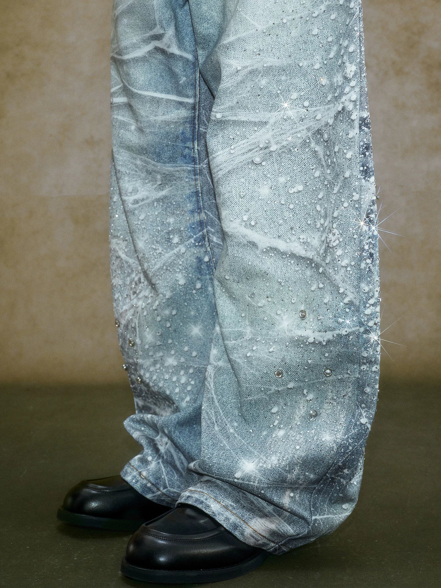 Elevate your street style sense with our premium curved rhinestone jeans.